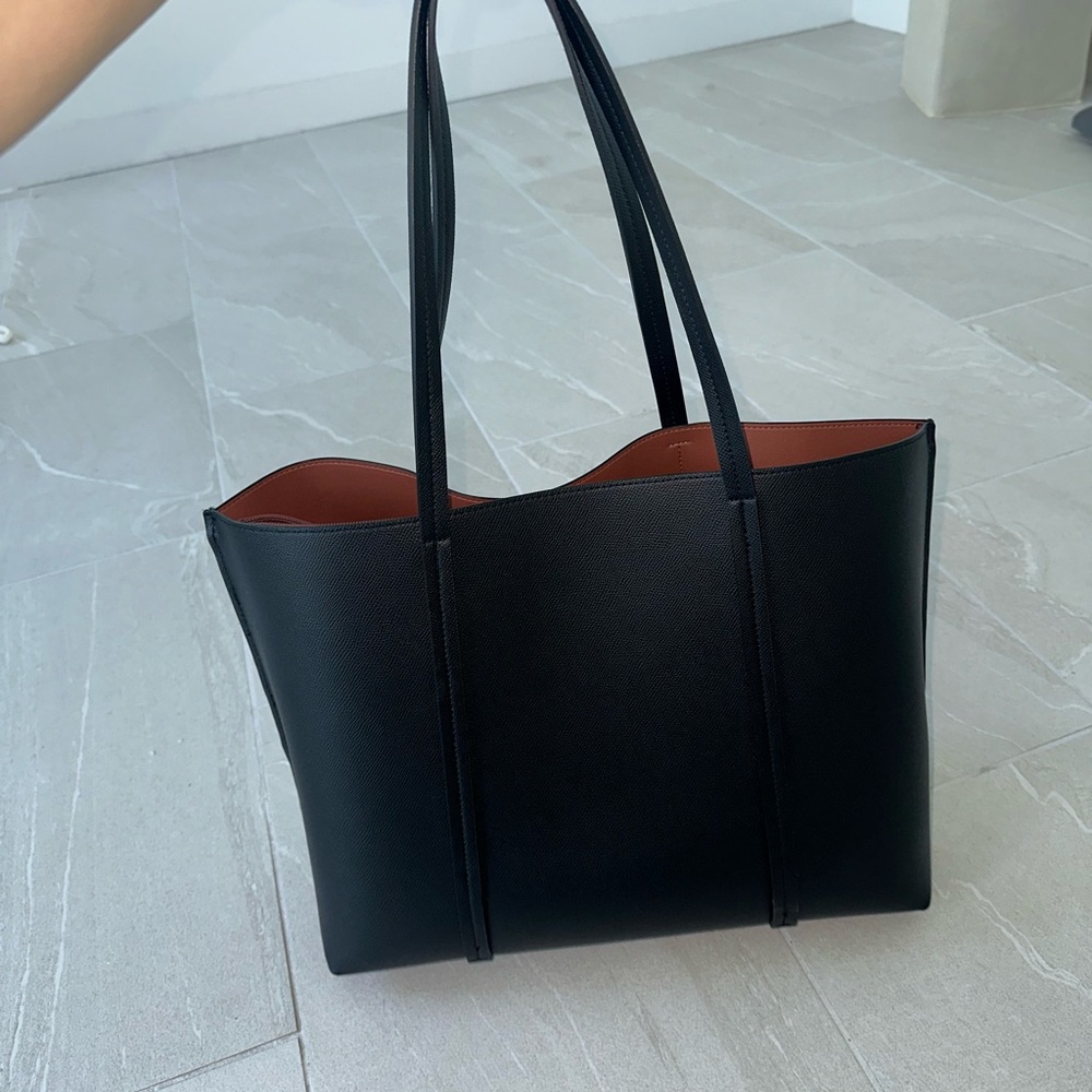 Elegant Black Tote Bag